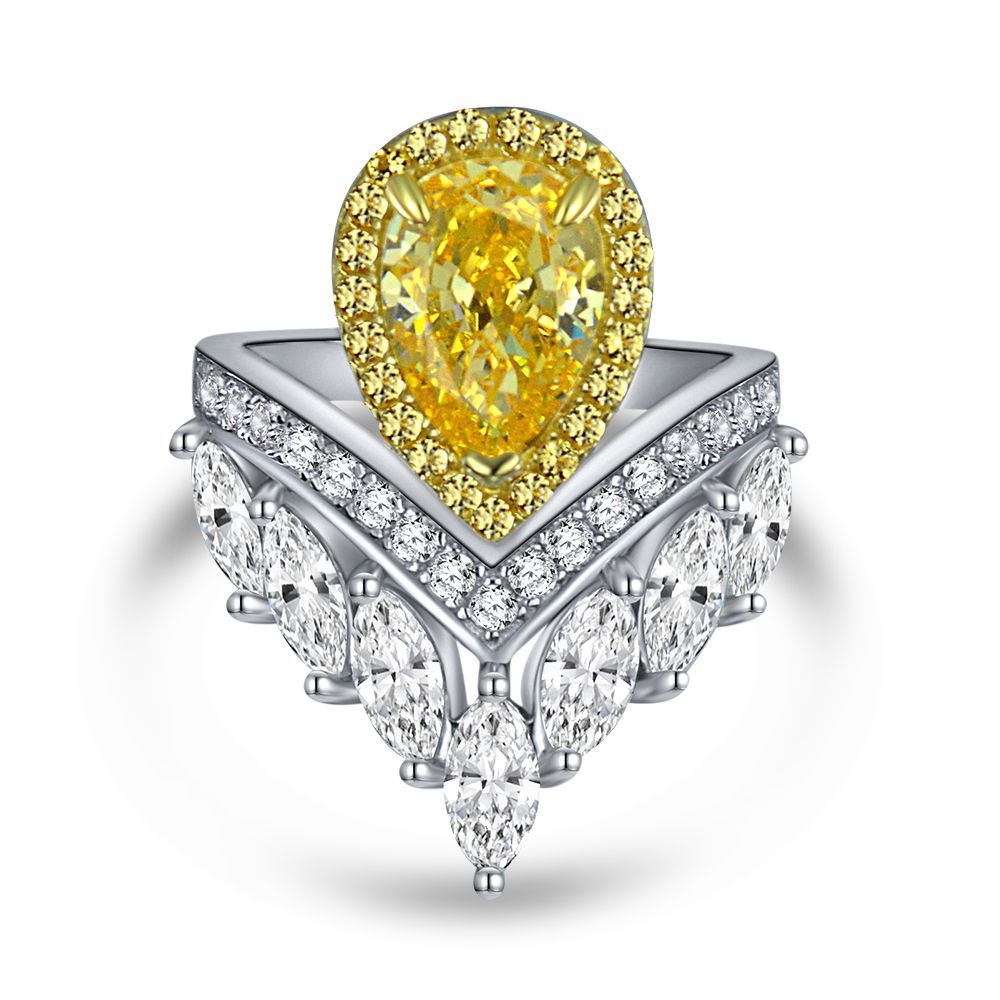 The Tiara and the Pear