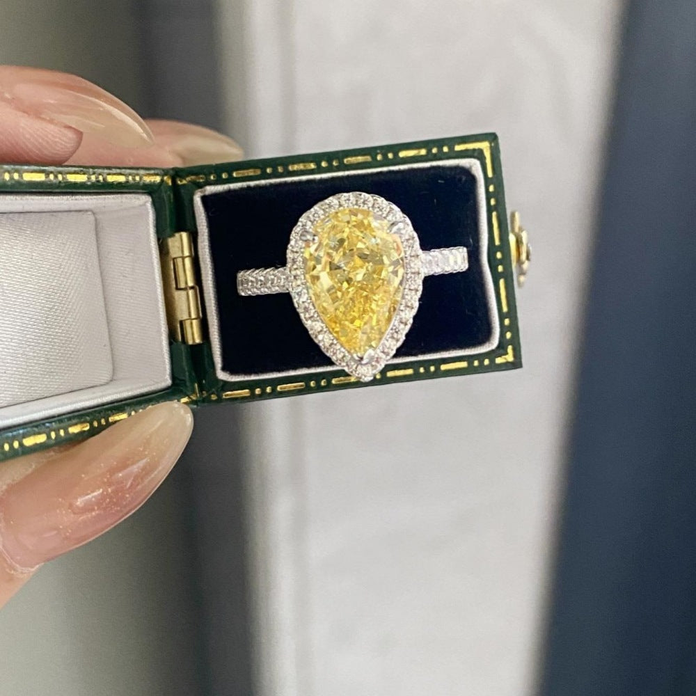 The Classic Yellow Pear Halo