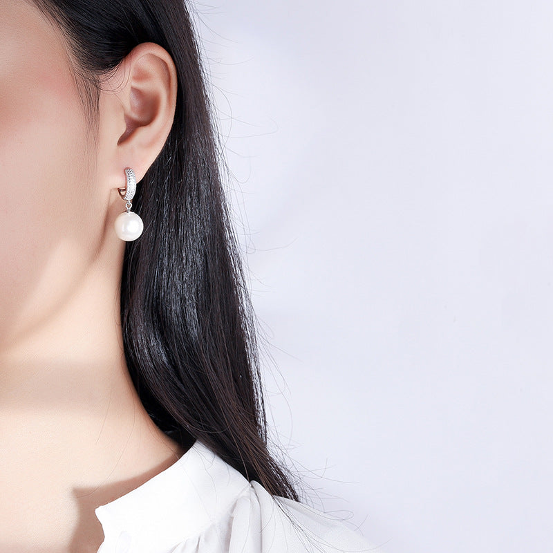 Diamond Hoop White Pearls
