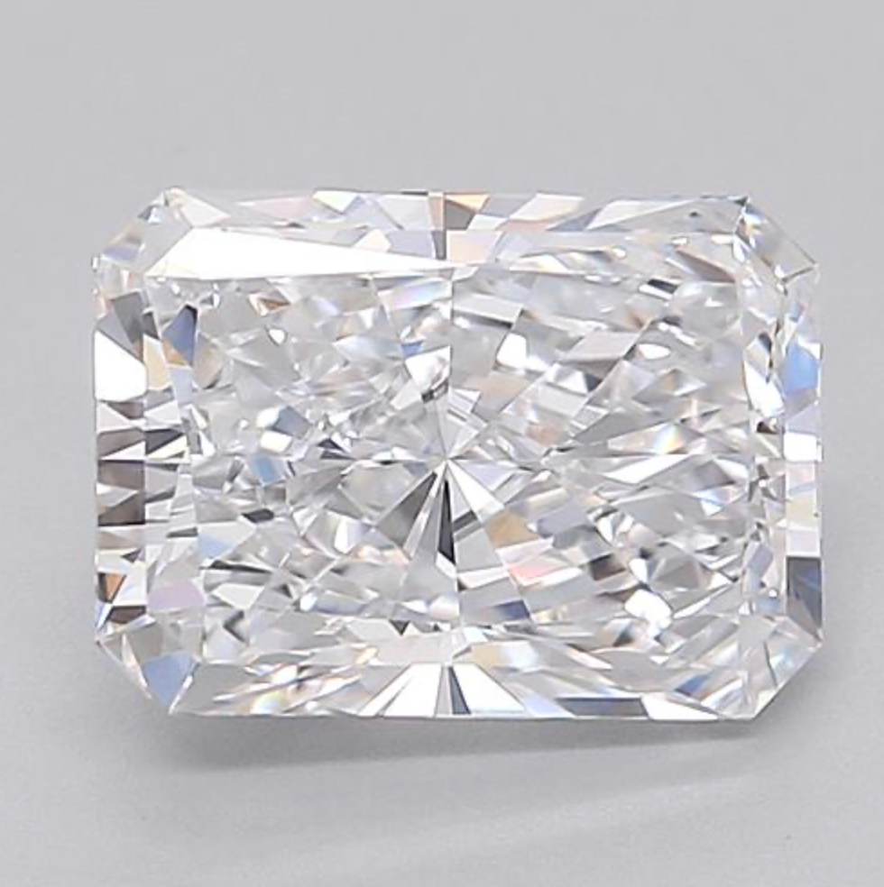 3.56 D VVS2 Radiant Cut Diamond