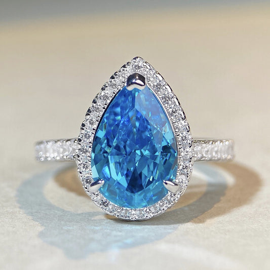 The Classic Blue Pear Halo
