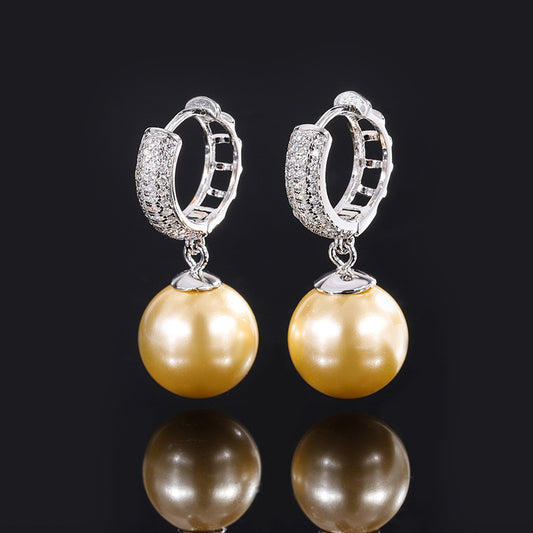 Diamond Hoop Gold Pearls