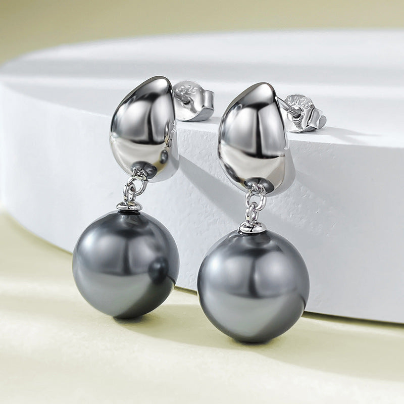 Bean and Black Pearls