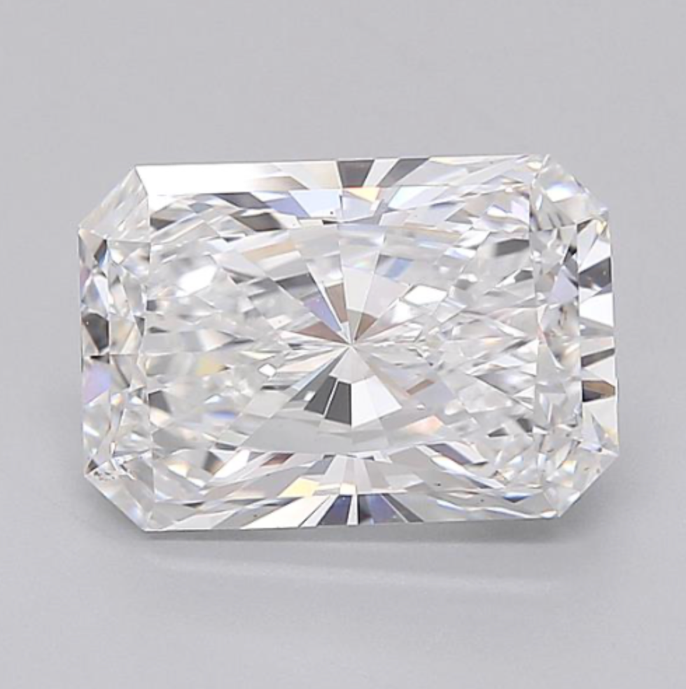 5.01 D VVS2 Radiant Cut Diamond